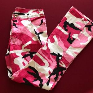 Low rise Camouflage Junior Pants